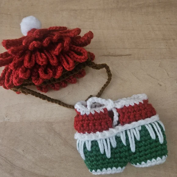 Crochet Outfit - Picture 2 of 3